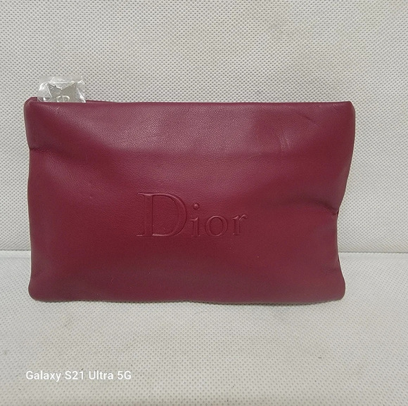 NEW - DIOR BURGANDY SMALL CLUTCH or COMETIC BAG - Picture 1 of 3